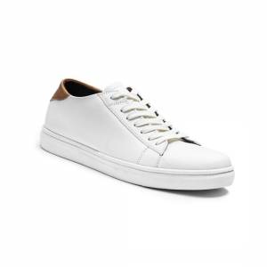 Sepatu Sneakers/ Casual Alter White